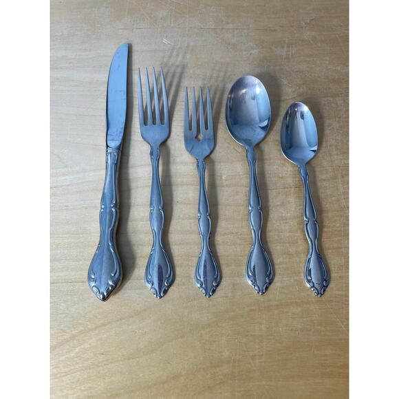 Oneida Cantata Community Stainless Steel Butter Knives 9" Lot of 6 - Picture 4 of 4